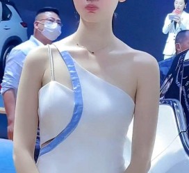 大丰大学女生模特特殊兼职(大学生兼职模特怎么联络)