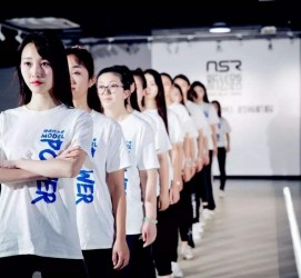 大丰南京少儿模特兼职(南京潮童星少儿模特培训地址)