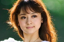 大丰极品美女模特兼职和大款视频的简单介绍
