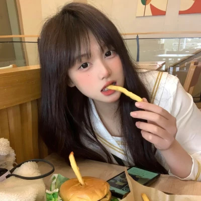 大丰伴游女生李欣怡的资料