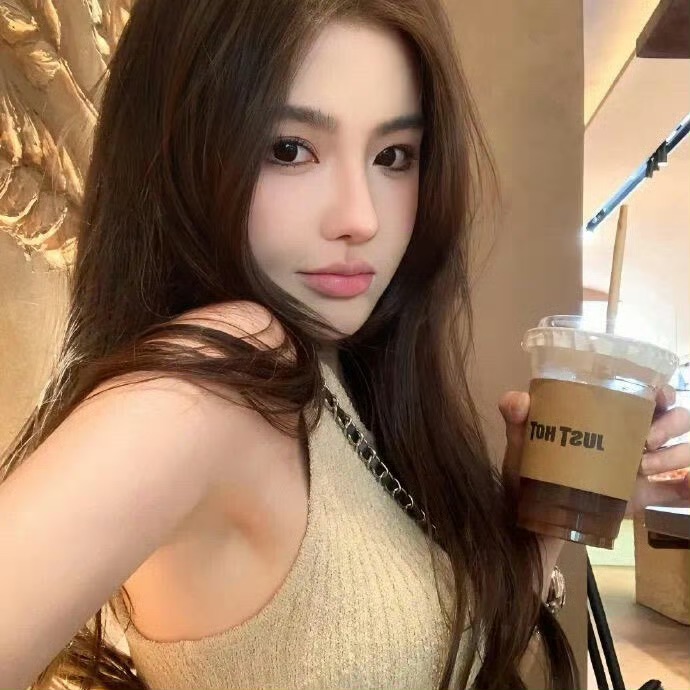 大丰伴游女生阿丽米热·艾美尔的资料