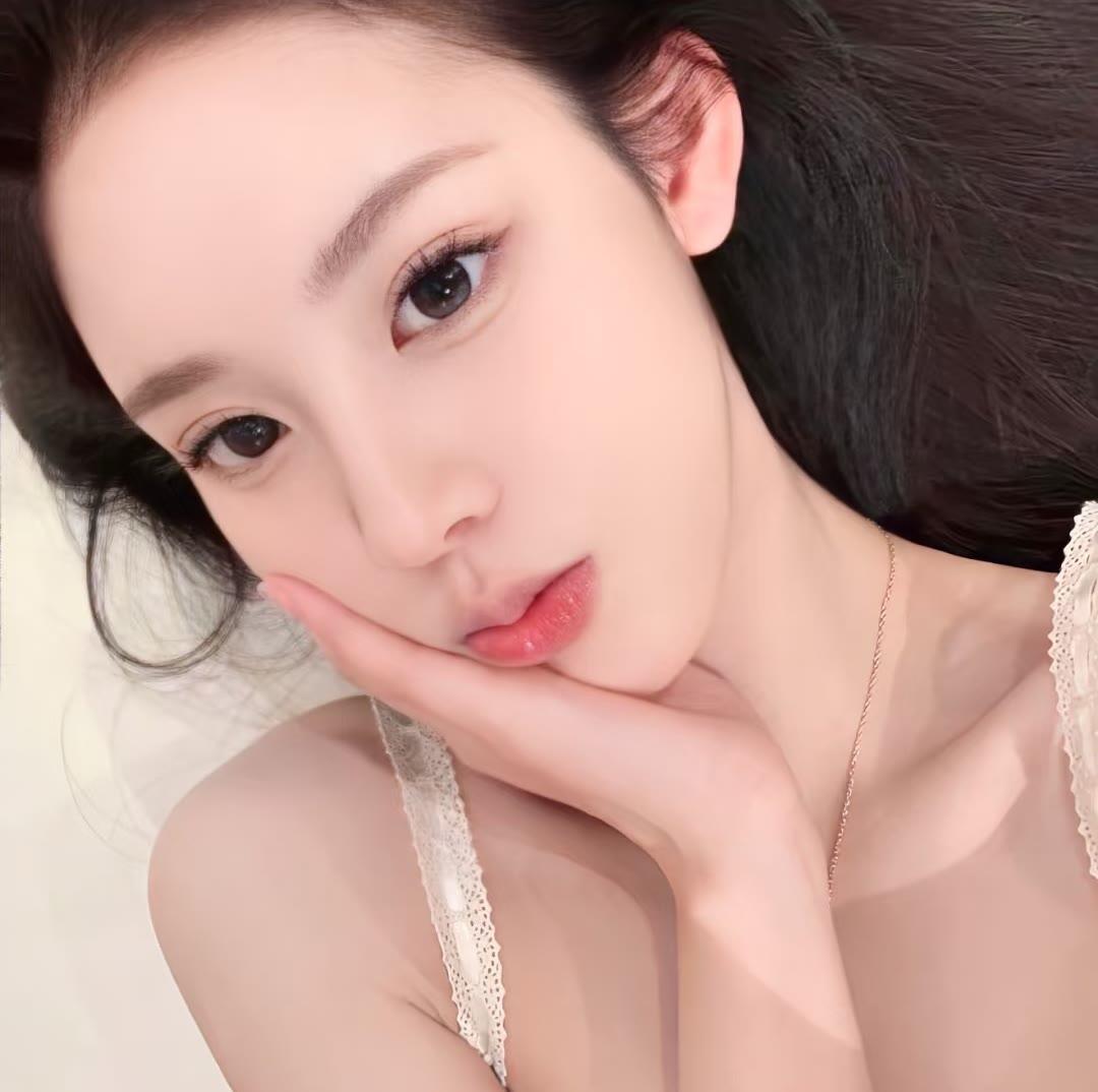 大丰伴游女生佛白易的资料